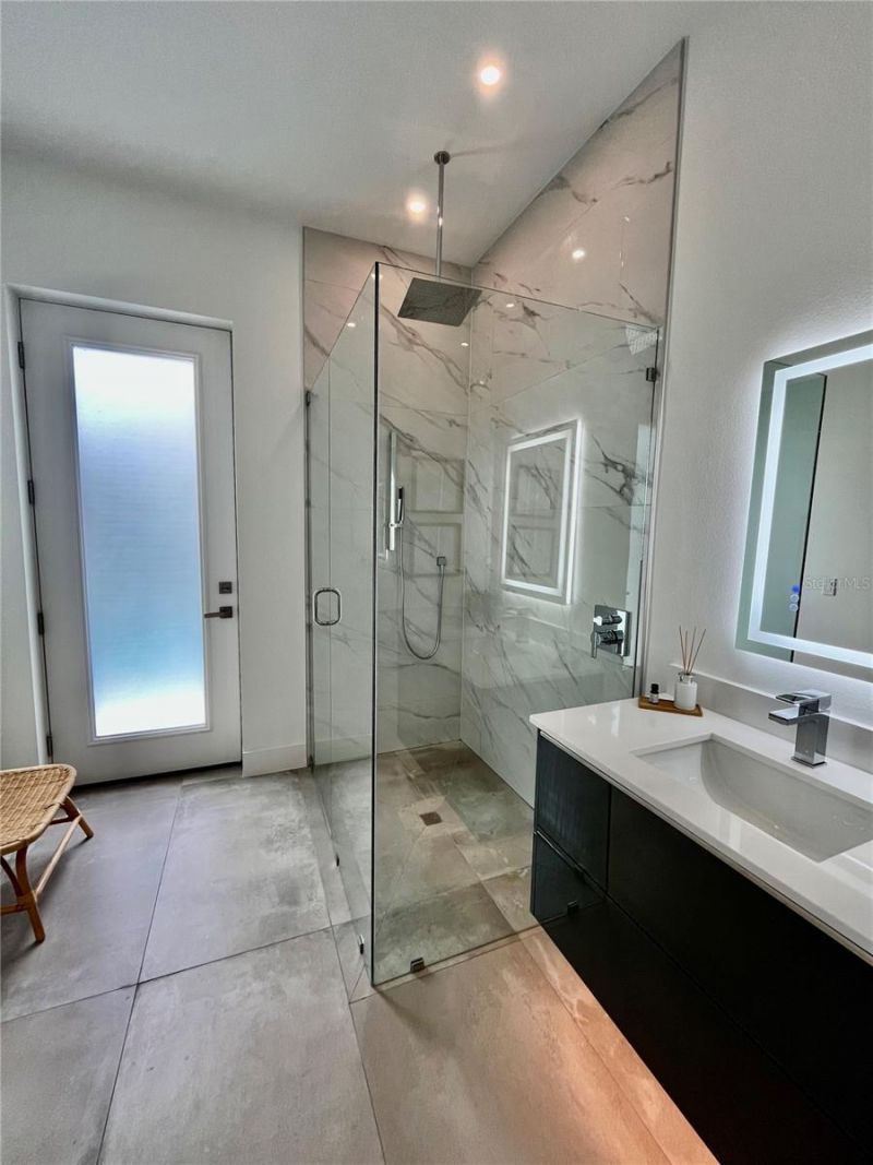 2532 Fruit Tree Drive, Sarasota, FL 34239 Photo