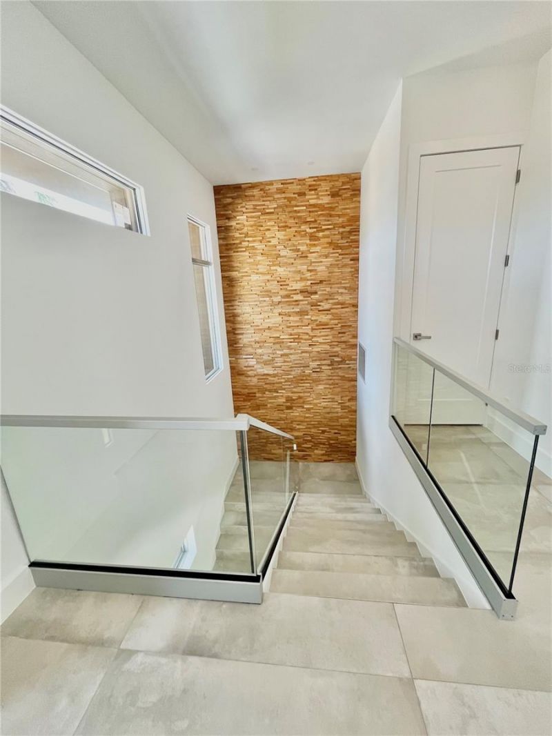 2532 Fruit Tree Drive, Sarasota, FL 34239 Photo