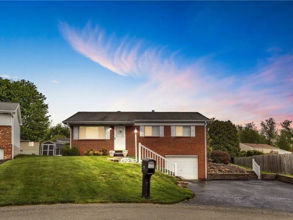 217 Eleanor Drive , Latrobe, PA 15650