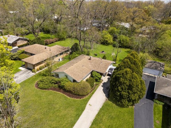 3175 University Avenue , Highland Park, IL 60035