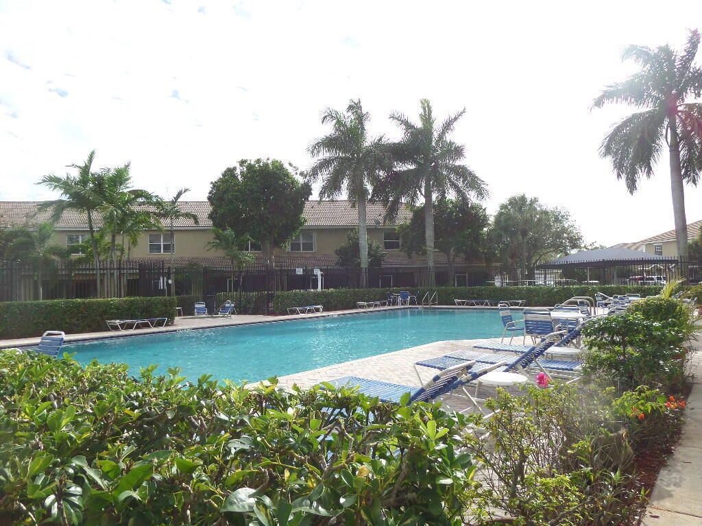 12147 SW 3rd Street, Pembroke Pines, FL 33025 Photo