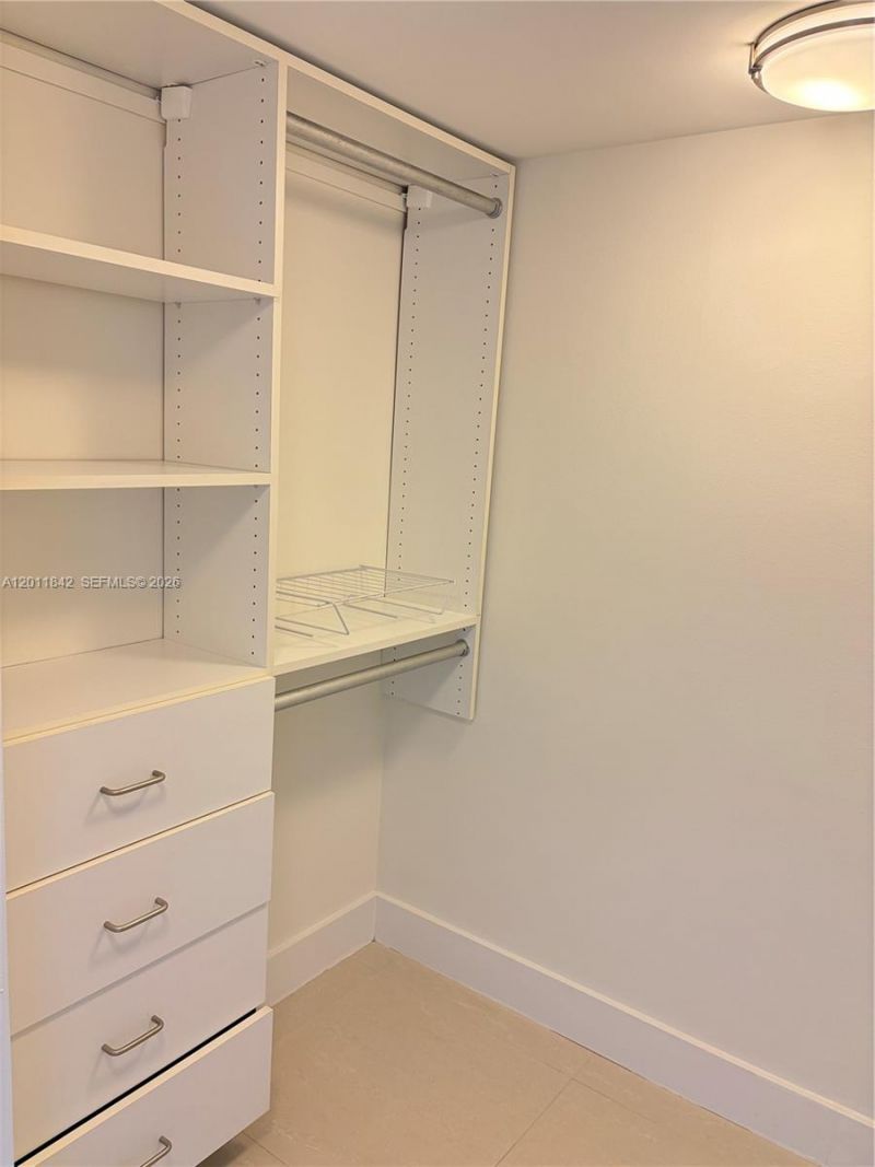 6301 Collins Ave , Unit 2203, Miami Beach, FL 33141 Photo