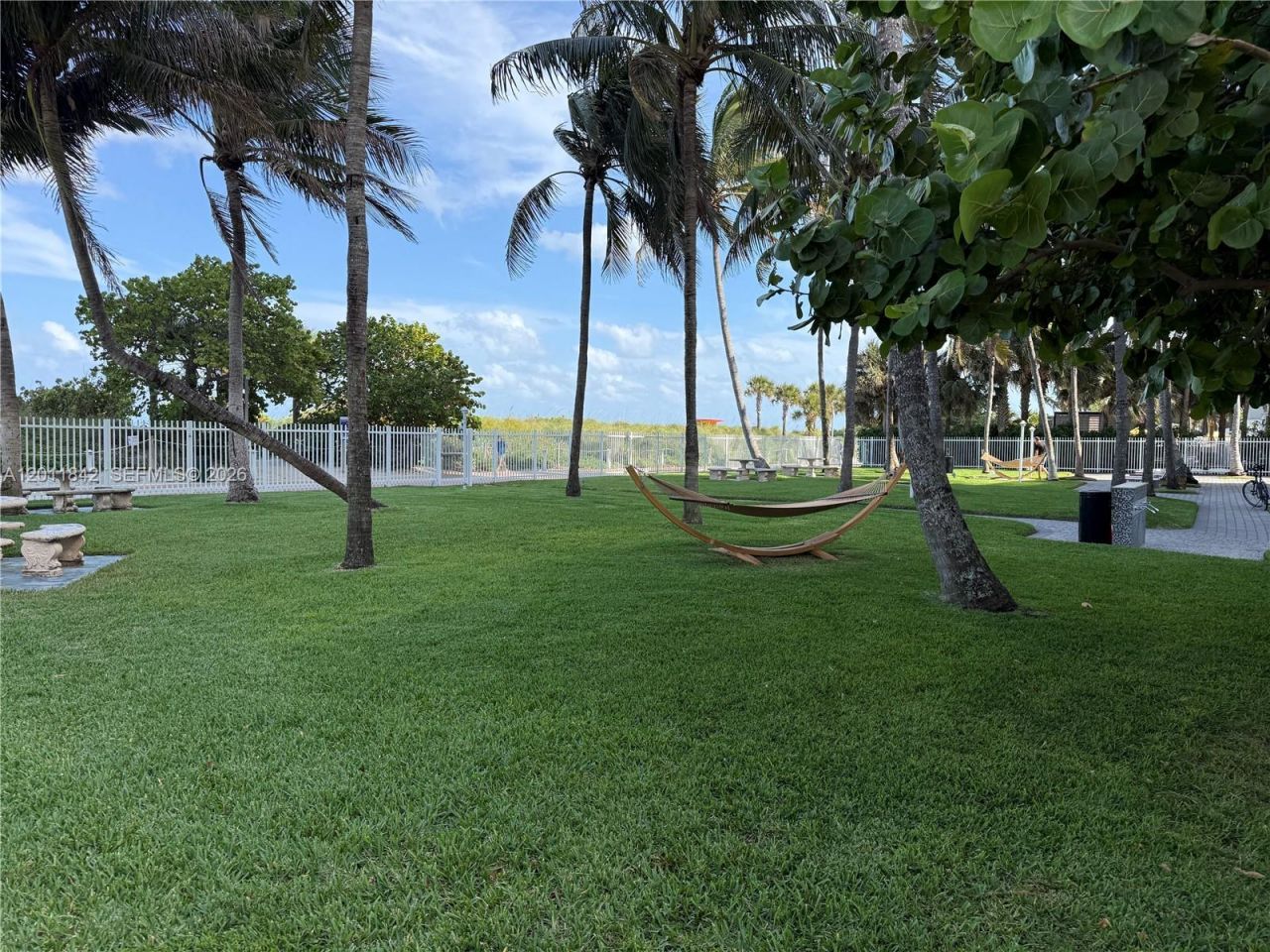 6301 Collins Ave , Unit 2203, Miami Beach, FL 33141 Photo
