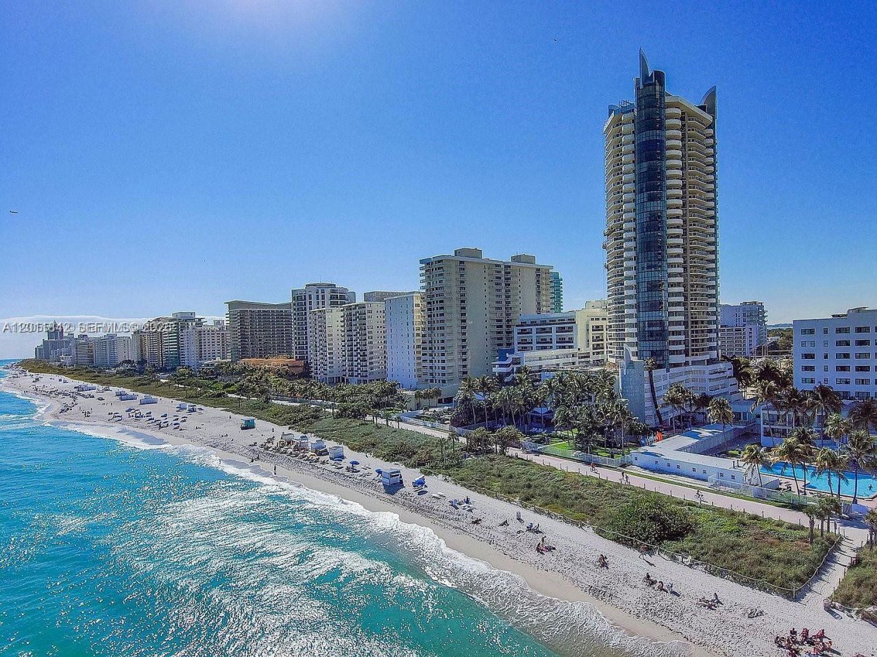 6301 Collins Ave , Unit 2203, Miami Beach, FL 33141 Photo