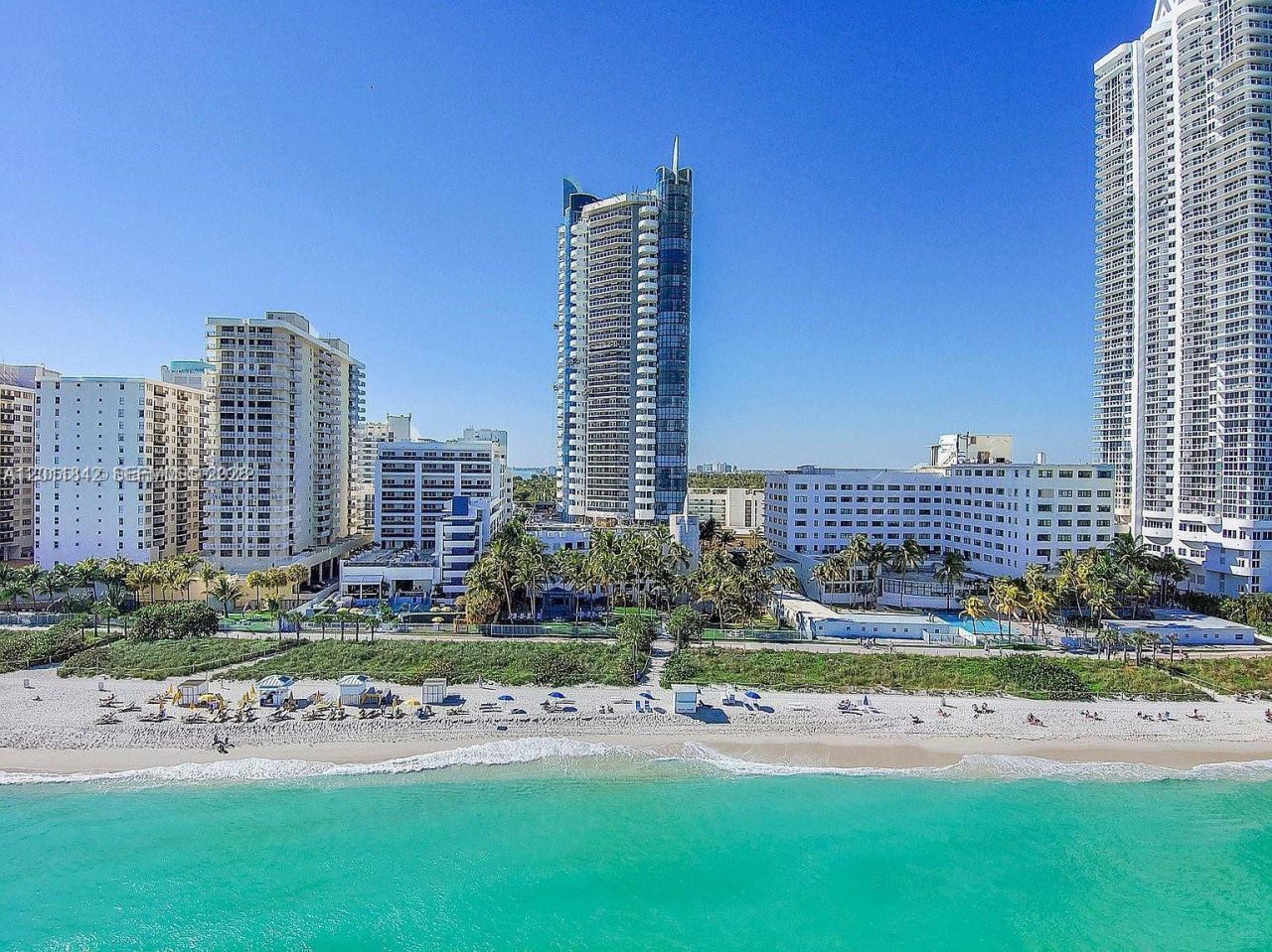 6301 Collins Ave , Unit 2203, Miami Beach, FL 33141 Photo