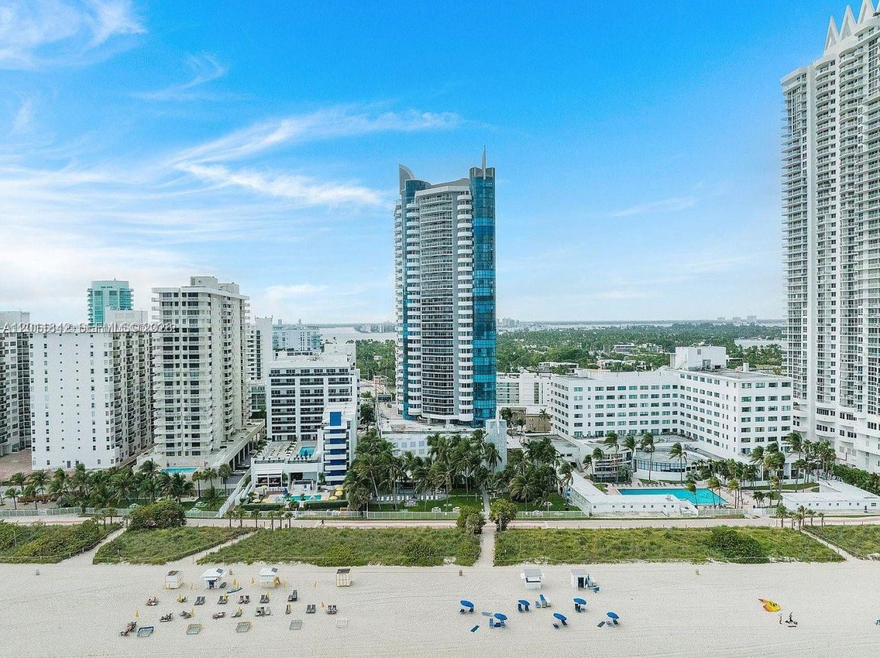 6301 Collins Ave , Unit 2203, Miami Beach, FL 33141 Photo