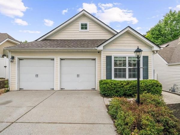 2735 Gateview Court , Cumming, GA 30040