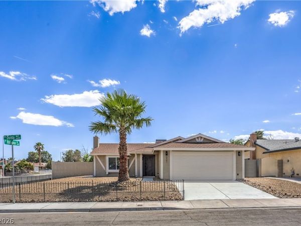 6401 Ouida Way , Las Vegas, NV 89108