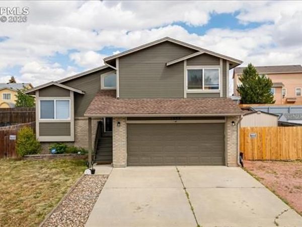 1249 Marsh Hawk Drive, Colorado Springs, CO 80911