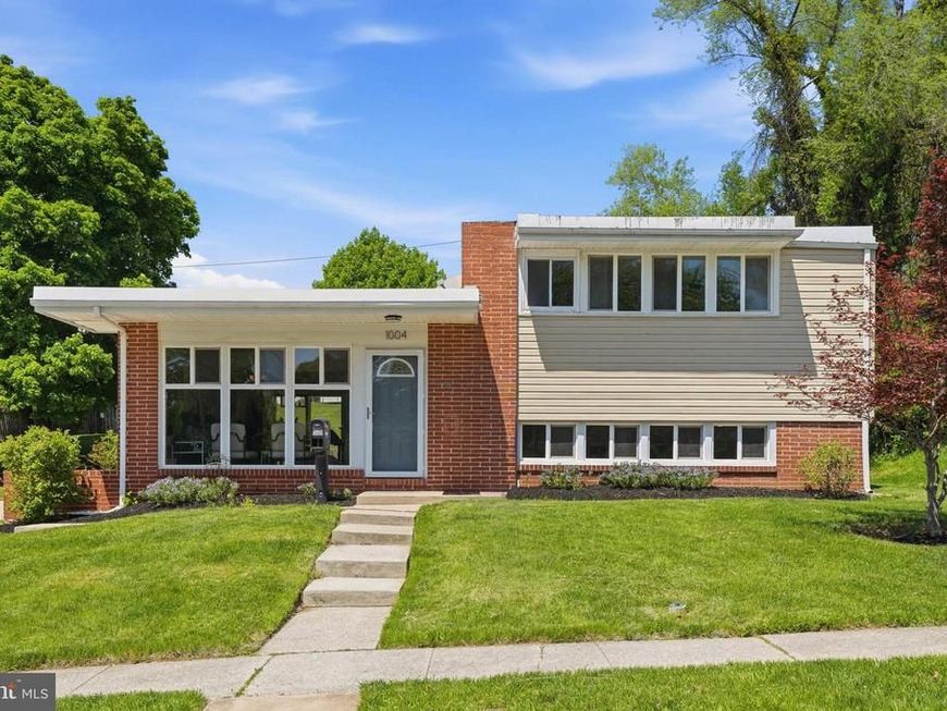 1004 Flagtree Lane, Baltimore, MD 21208 Main Photo