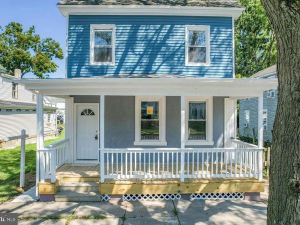 15 S GOVERNORS AVENUE, DOVER, DE 19904