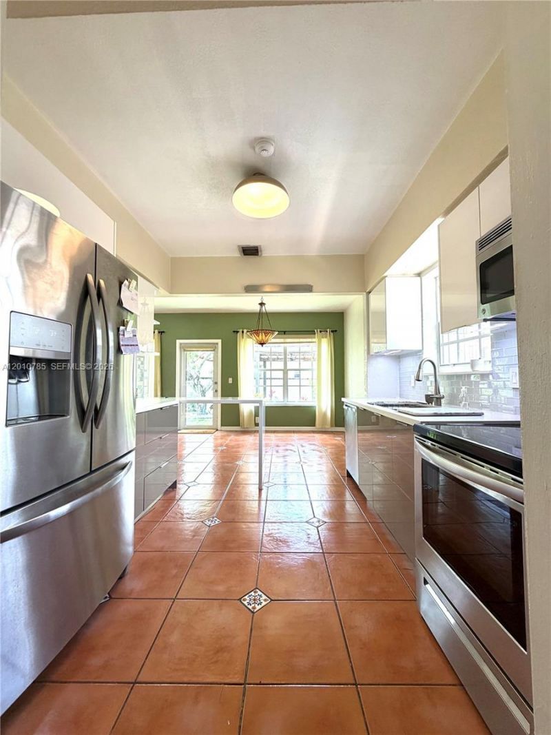 1840 SW 29th Ave, Unit 1840, Miami, FL 33145 Photo