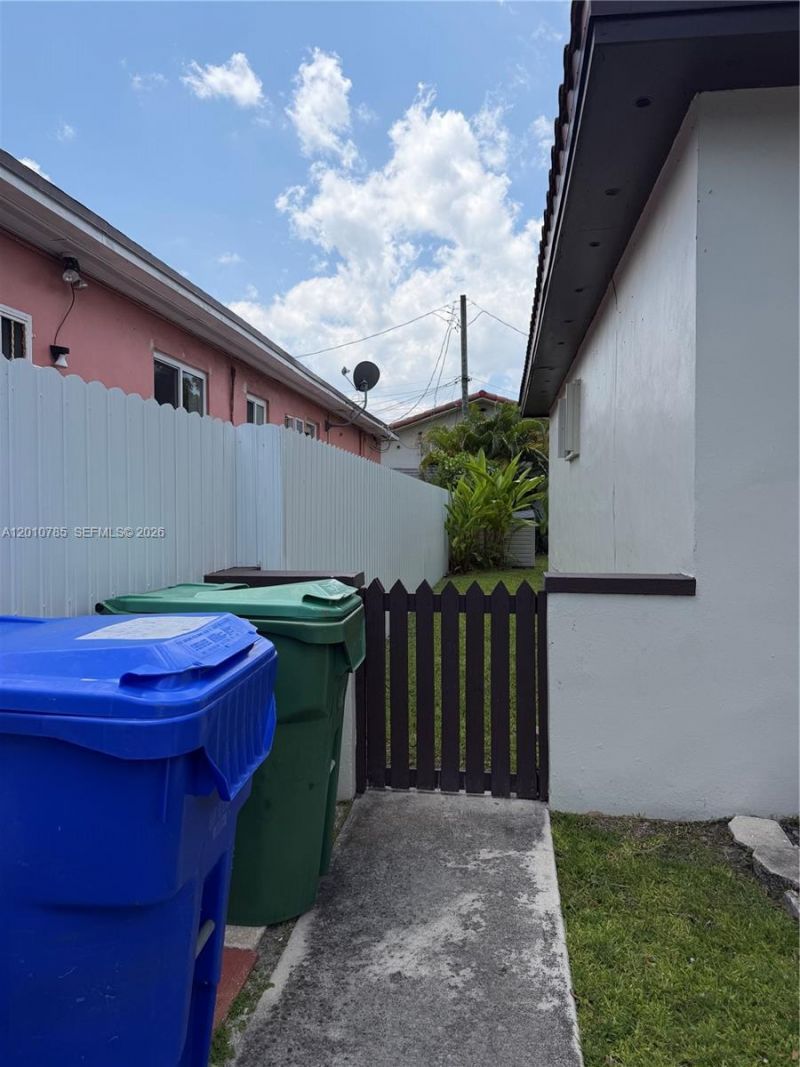 1840 SW 29th Ave, Unit 1840, Miami, FL 33145 Photo