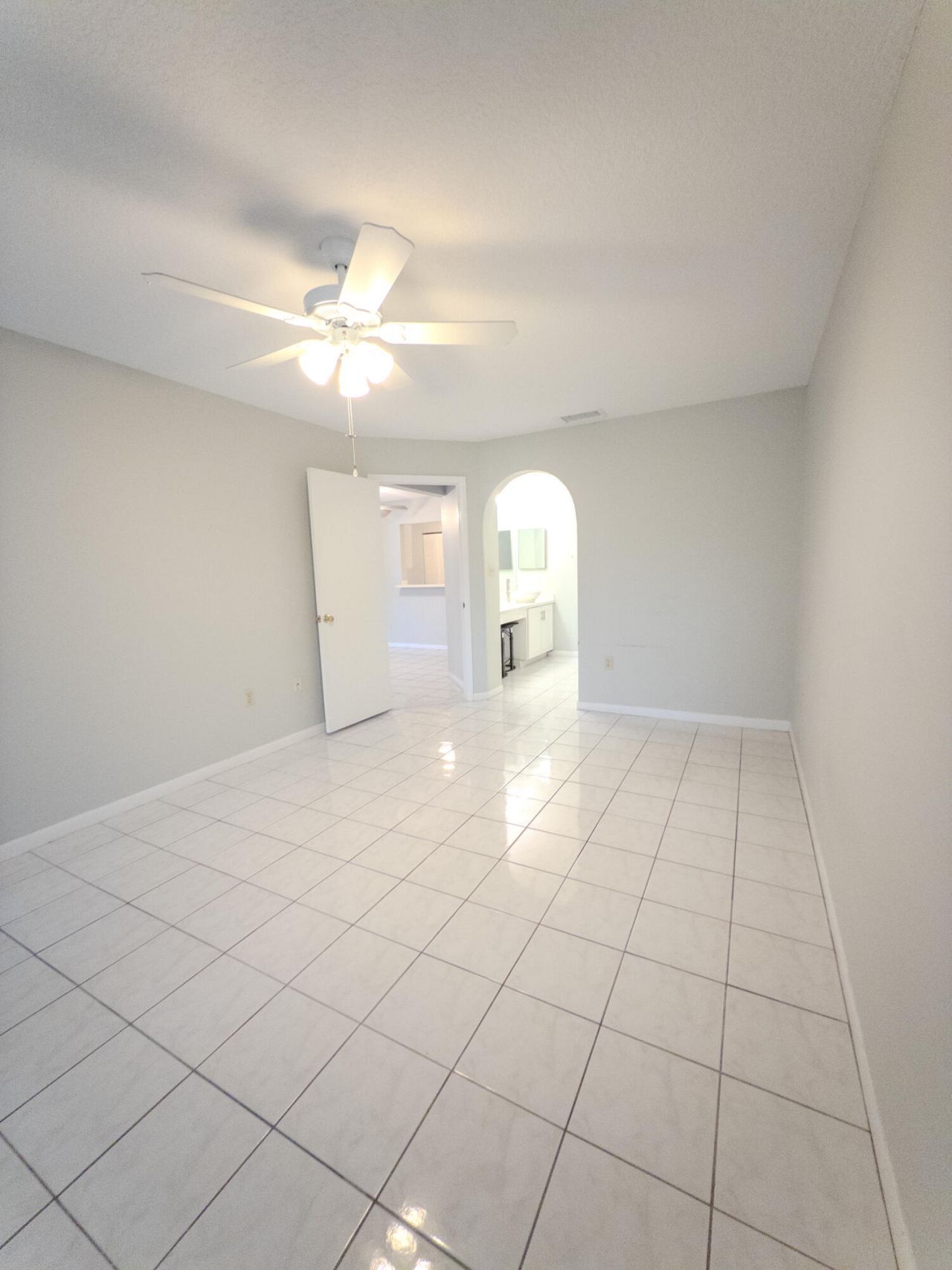 9867 NW 1st Court, Plantation, FL 33324 Photo