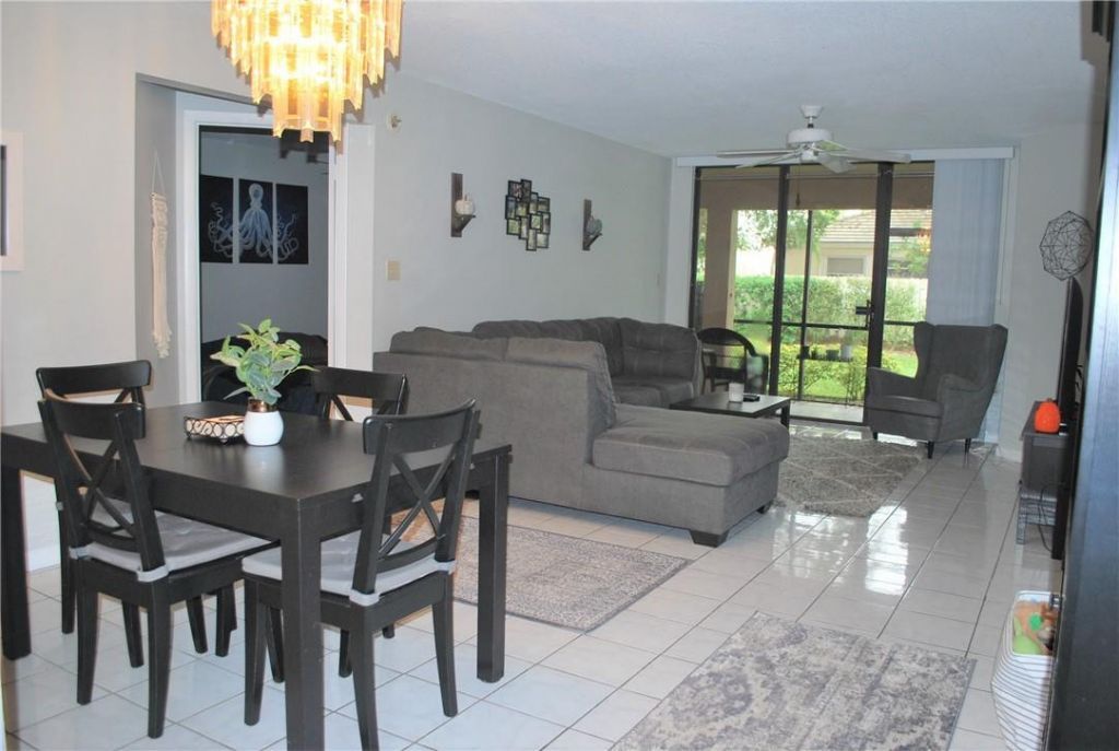 9867 NW 1st Court, Plantation, FL 33324 Photo