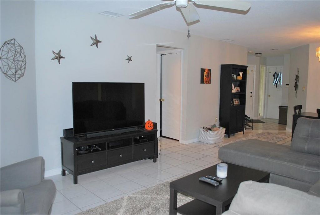 9867 NW 1st Court, Plantation, FL 33324 Photo