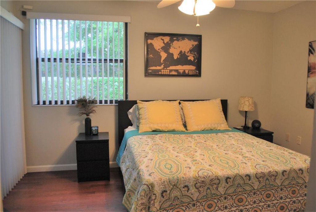 9867 NW 1st Court, Plantation, FL 33324 Photo