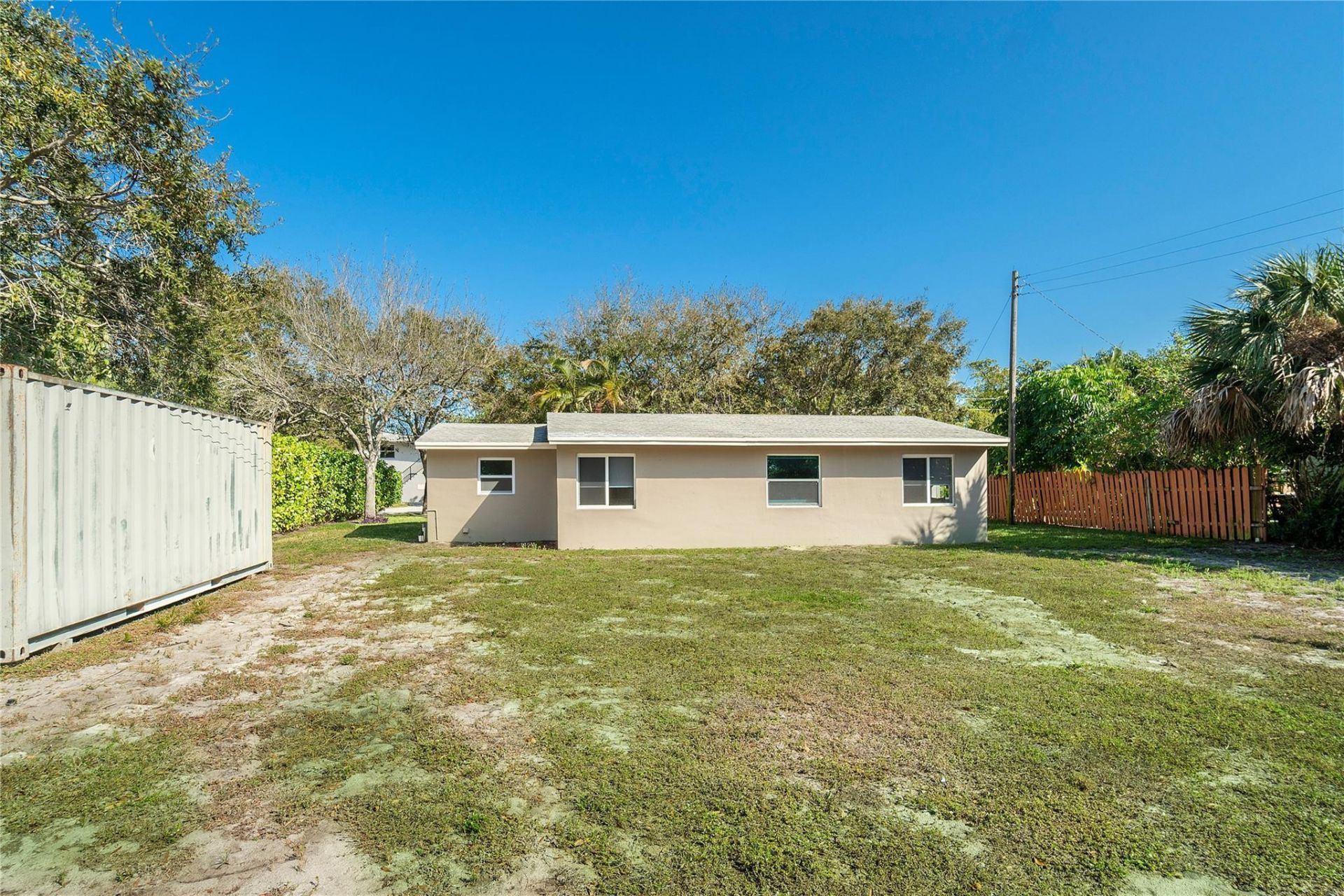 1634 NE 3rd Avenue, Delray Beach, FL 33444 Photo