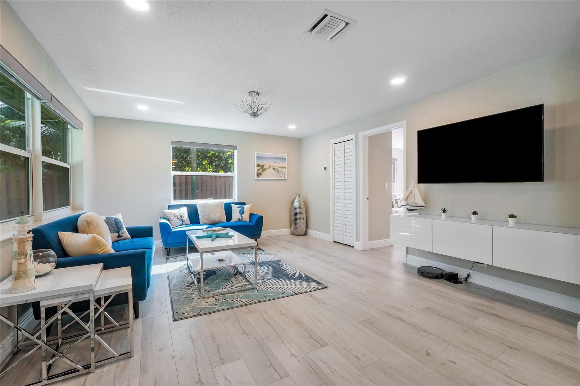 1634 NE 3rd Avenue, Delray Beach, FL 33444 Photo
