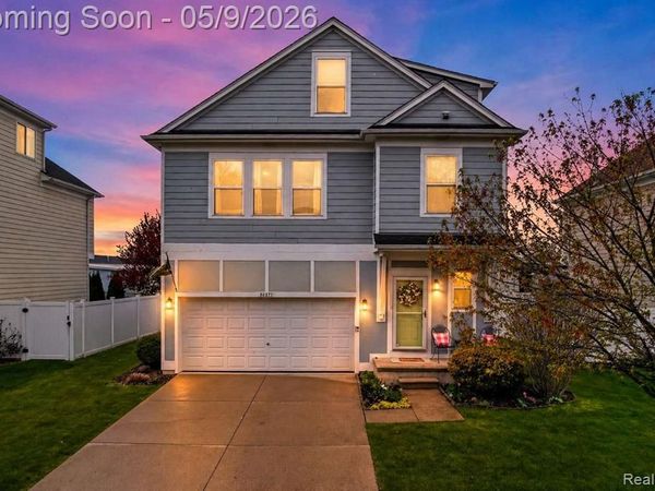 50371 Corey Ave , Chesterfield Twp, MI 48051
