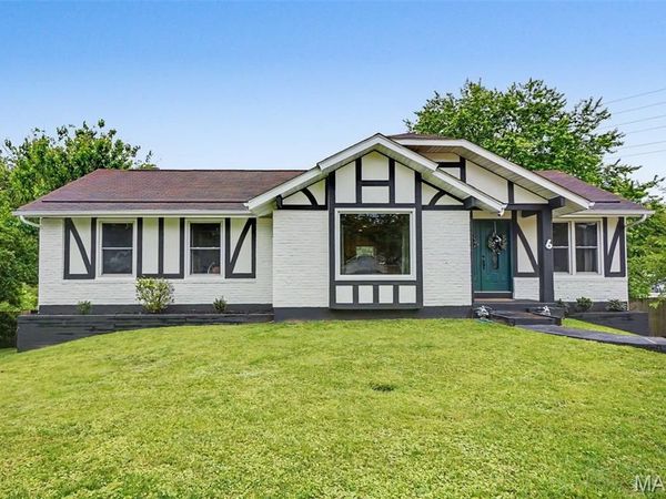 6 Cherrywood Court, St Peters, MO 63376