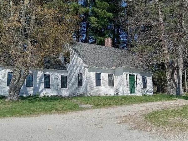 194 Shirley Rd, Groton, MA 01450
