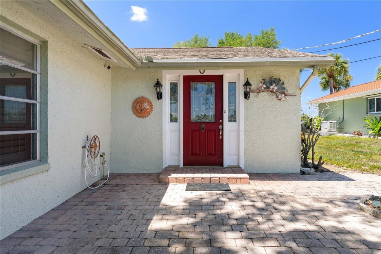 174 Spring Lake Boulevard Nw, Port Charlotte, FL 33952 Photo