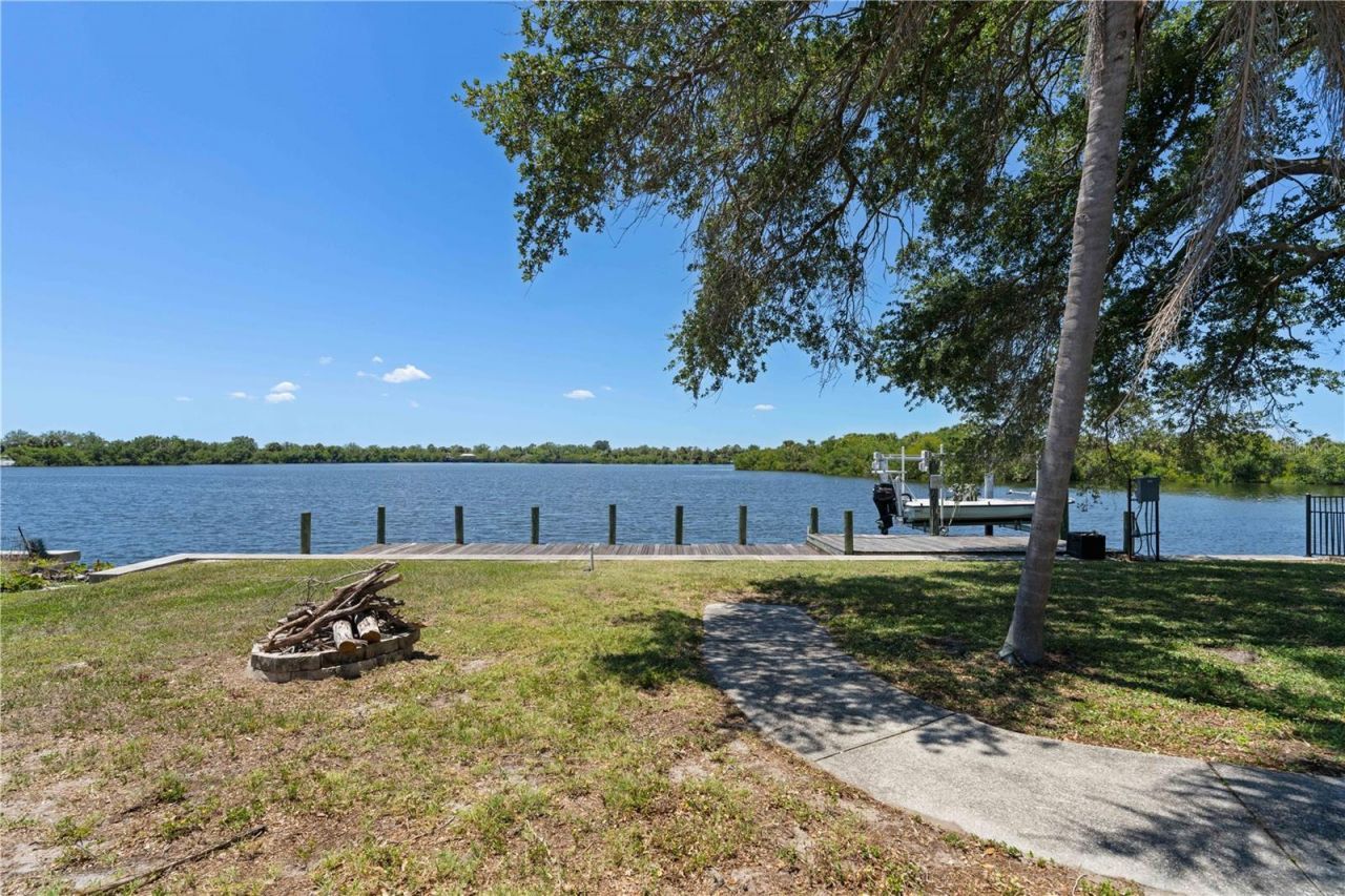174 Spring Lake Boulevard Nw, Port Charlotte, FL 33952 Photo