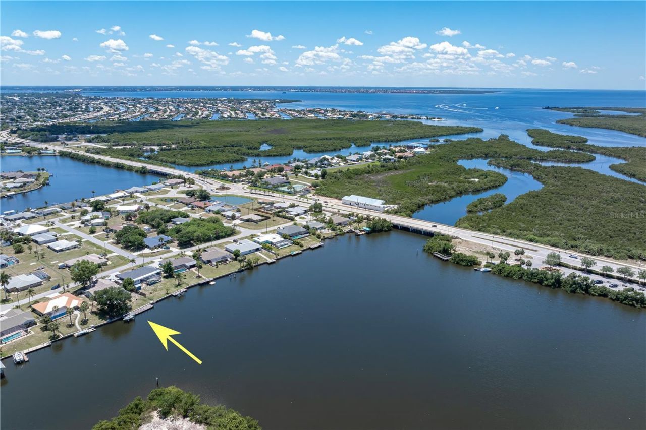 174 Spring Lake Boulevard Nw, Port Charlotte, FL 33952 Photo