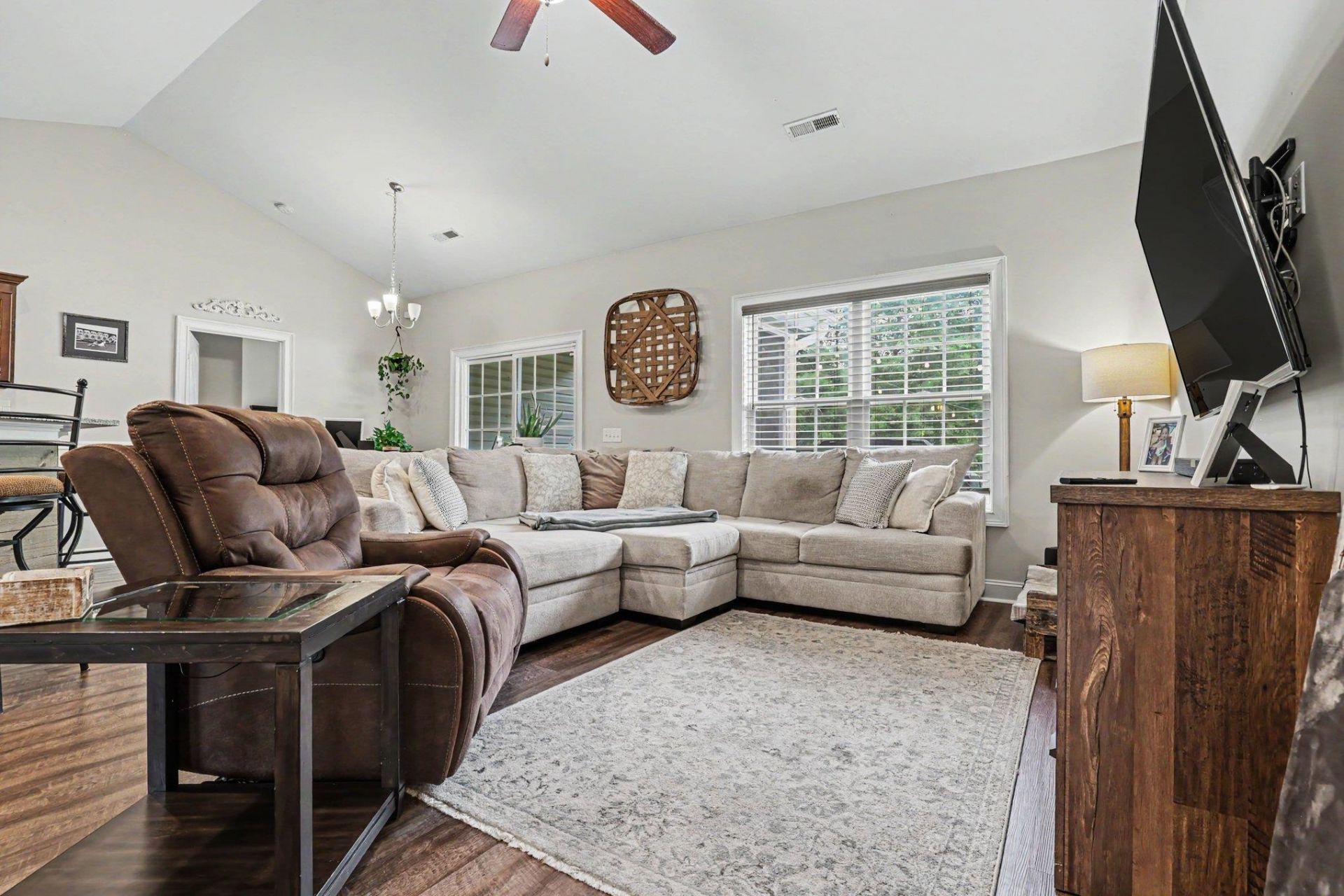5207 Huston Rd. Photo 11