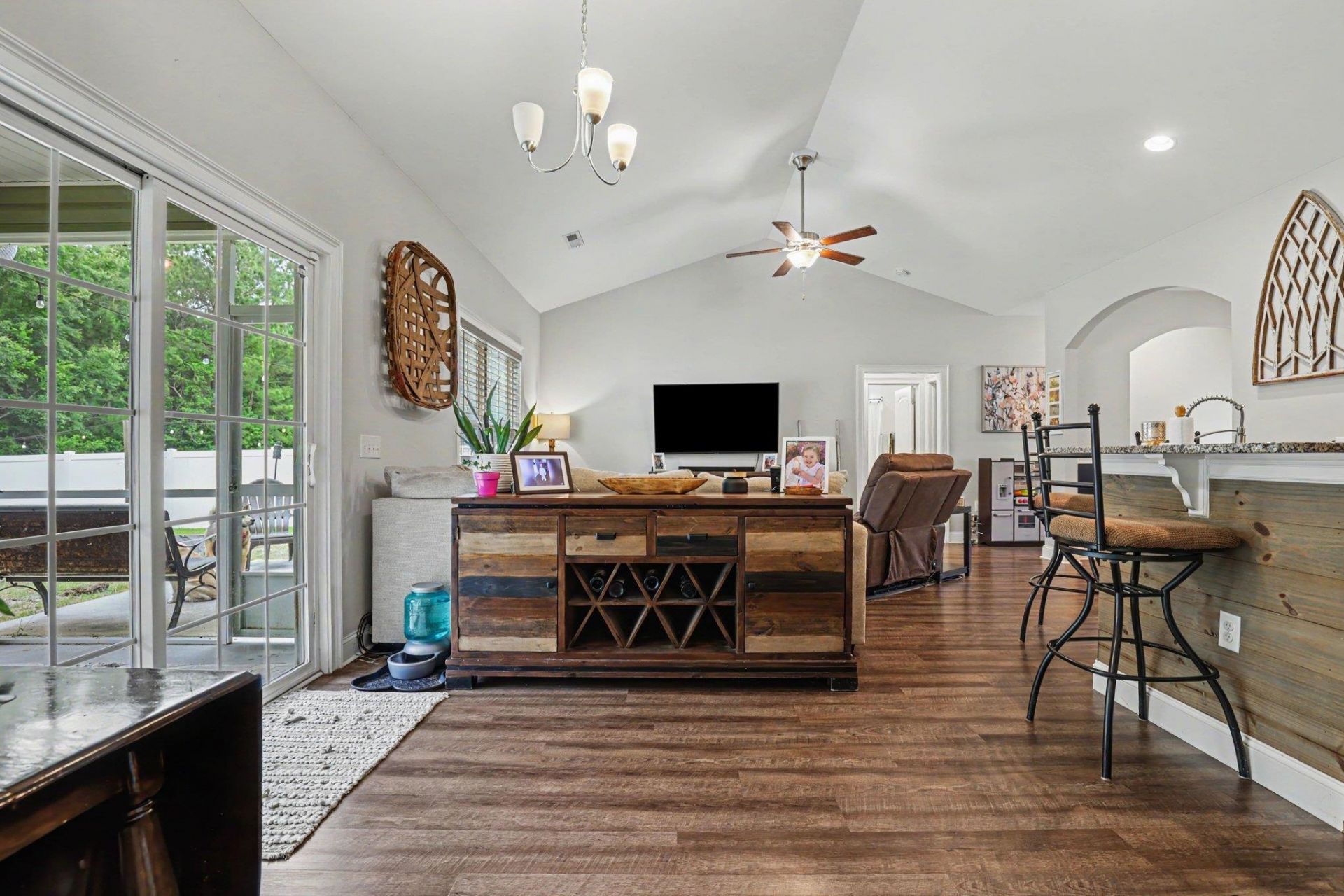 5207 Huston Rd. Photo 14