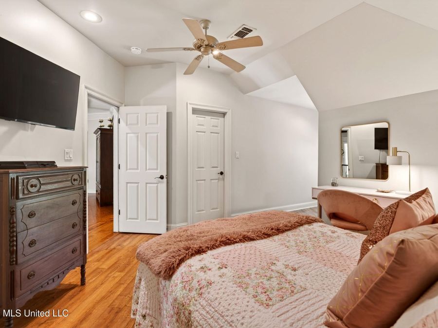 Property Image 62