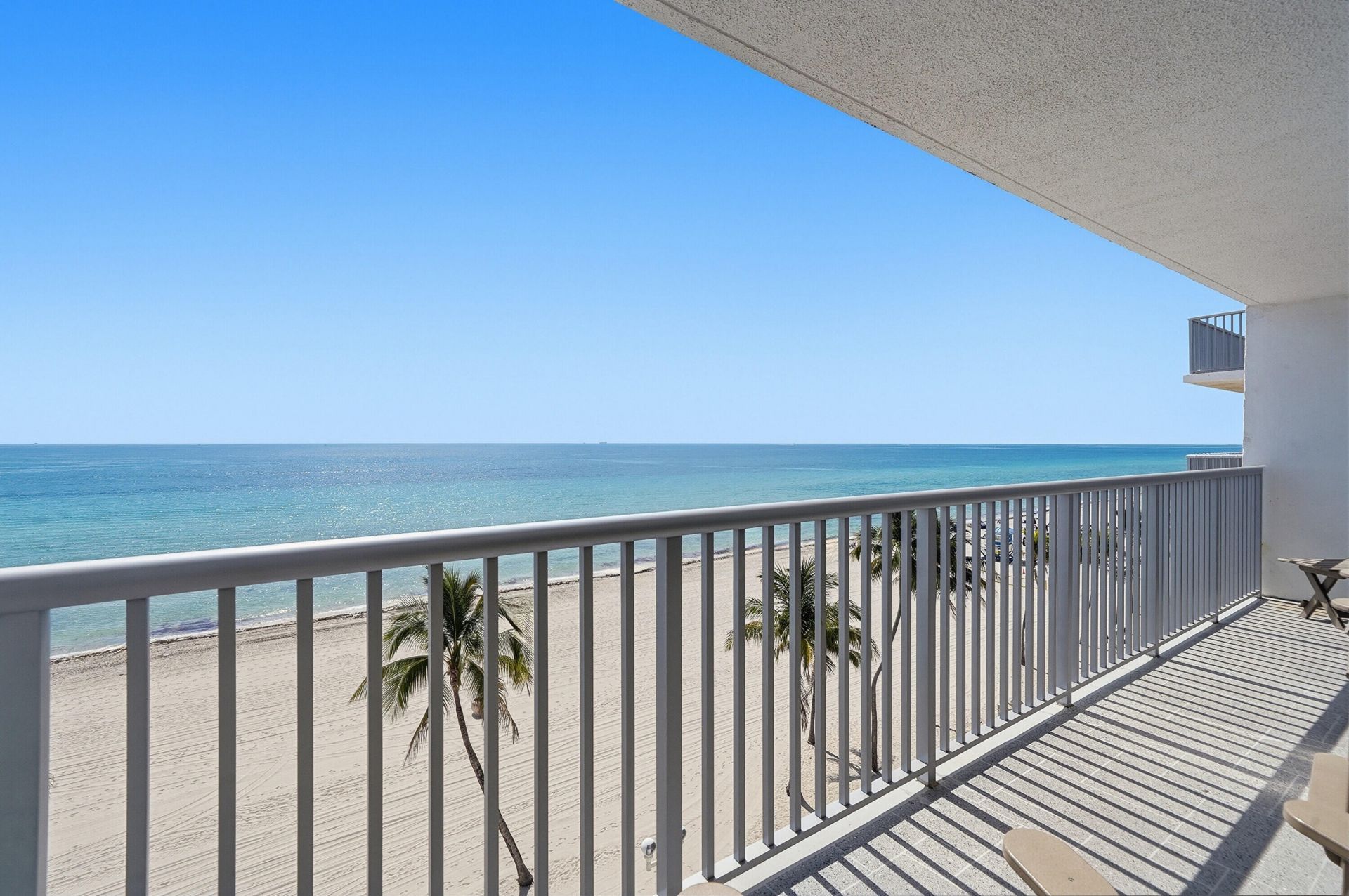 400 N Surf Road, Unit 704, Hollywood, FL 33019 Photo