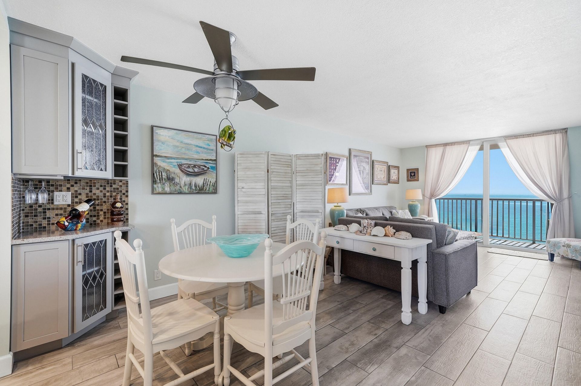 400 N Surf Road, Unit 704, Hollywood, FL 33019 Photo