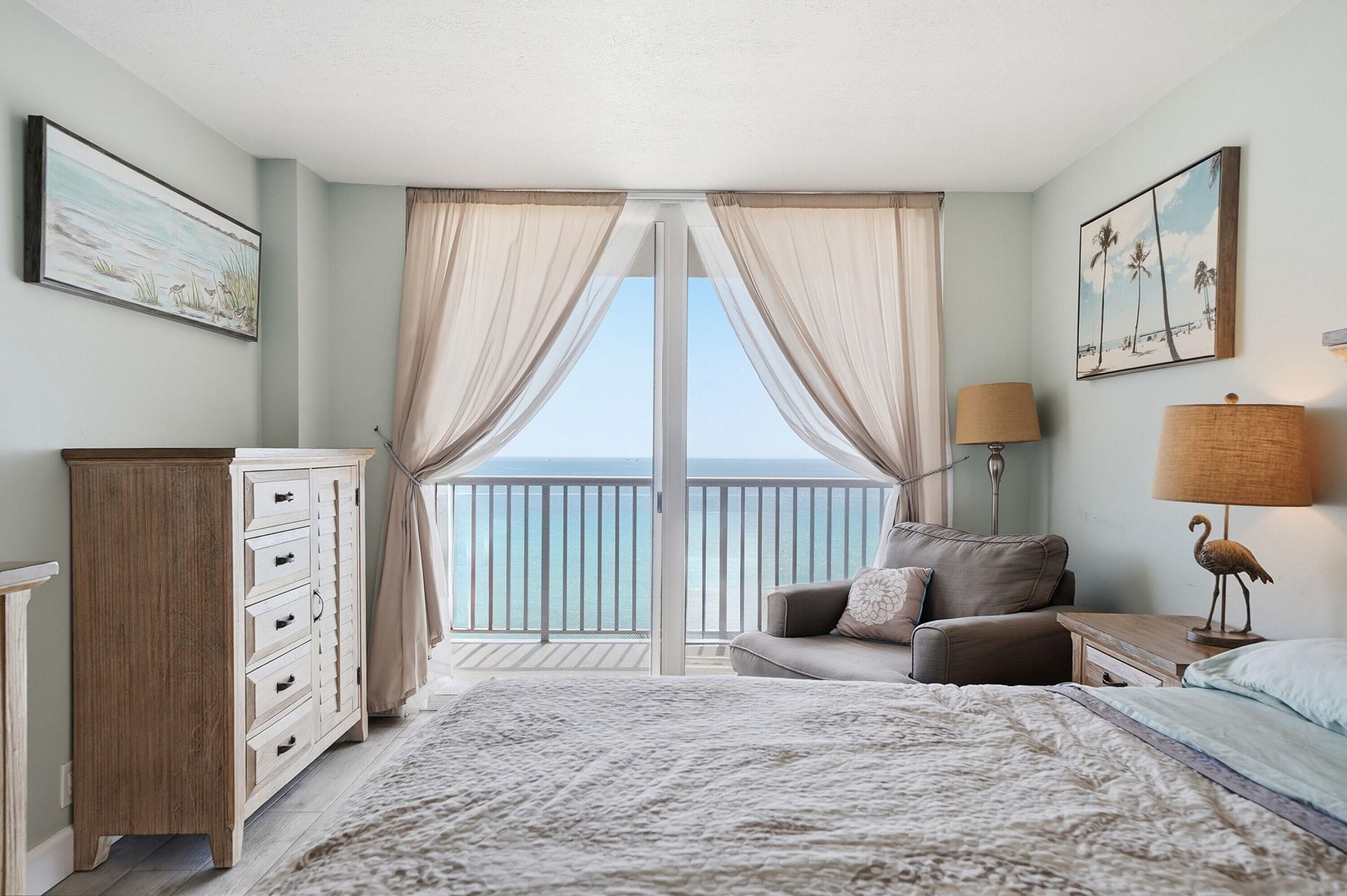 400 N Surf Road, Unit 704, Hollywood, FL 33019 Photo