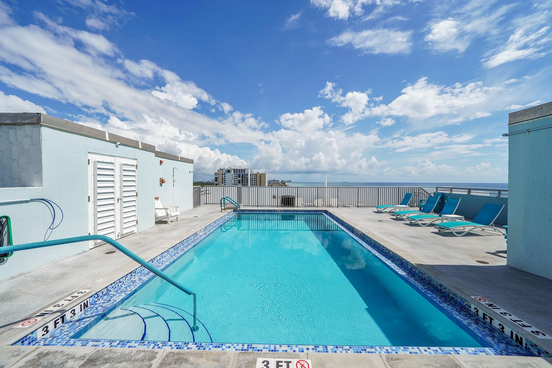 400 N Surf Road, Unit 704, Hollywood, FL 33019 Photo
