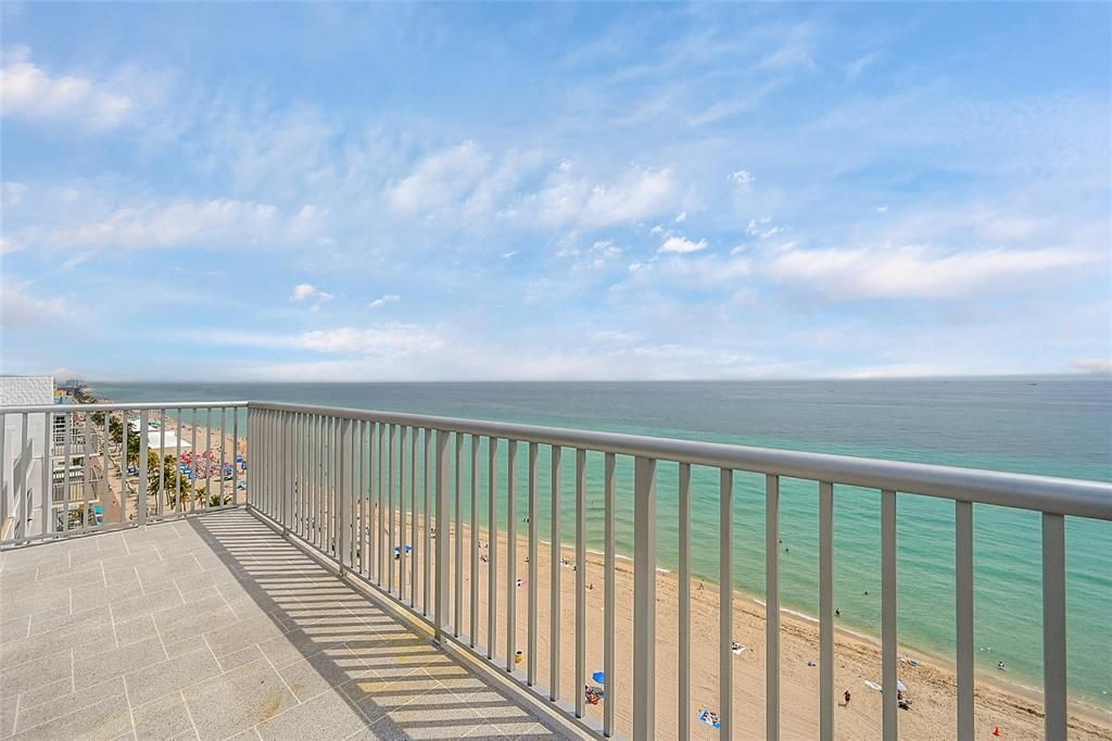400 N Surf Road, Unit 704, Hollywood, FL 33019 Photo
