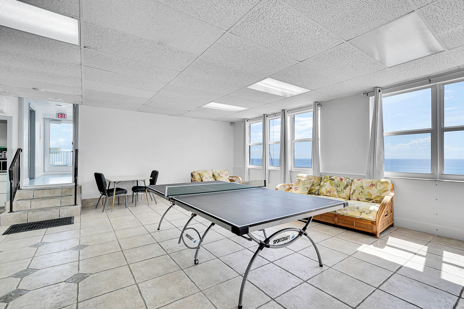 400 N Surf Road, Unit 704, Hollywood, FL 33019 Photo