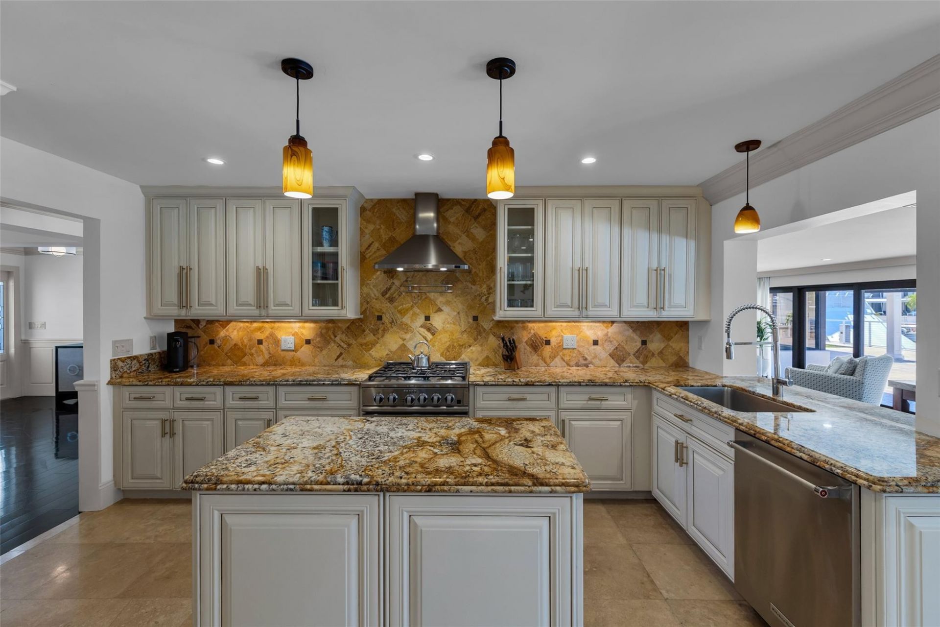 633 4th Key Drive, Fort Lauderdale, FL 33304 Photo