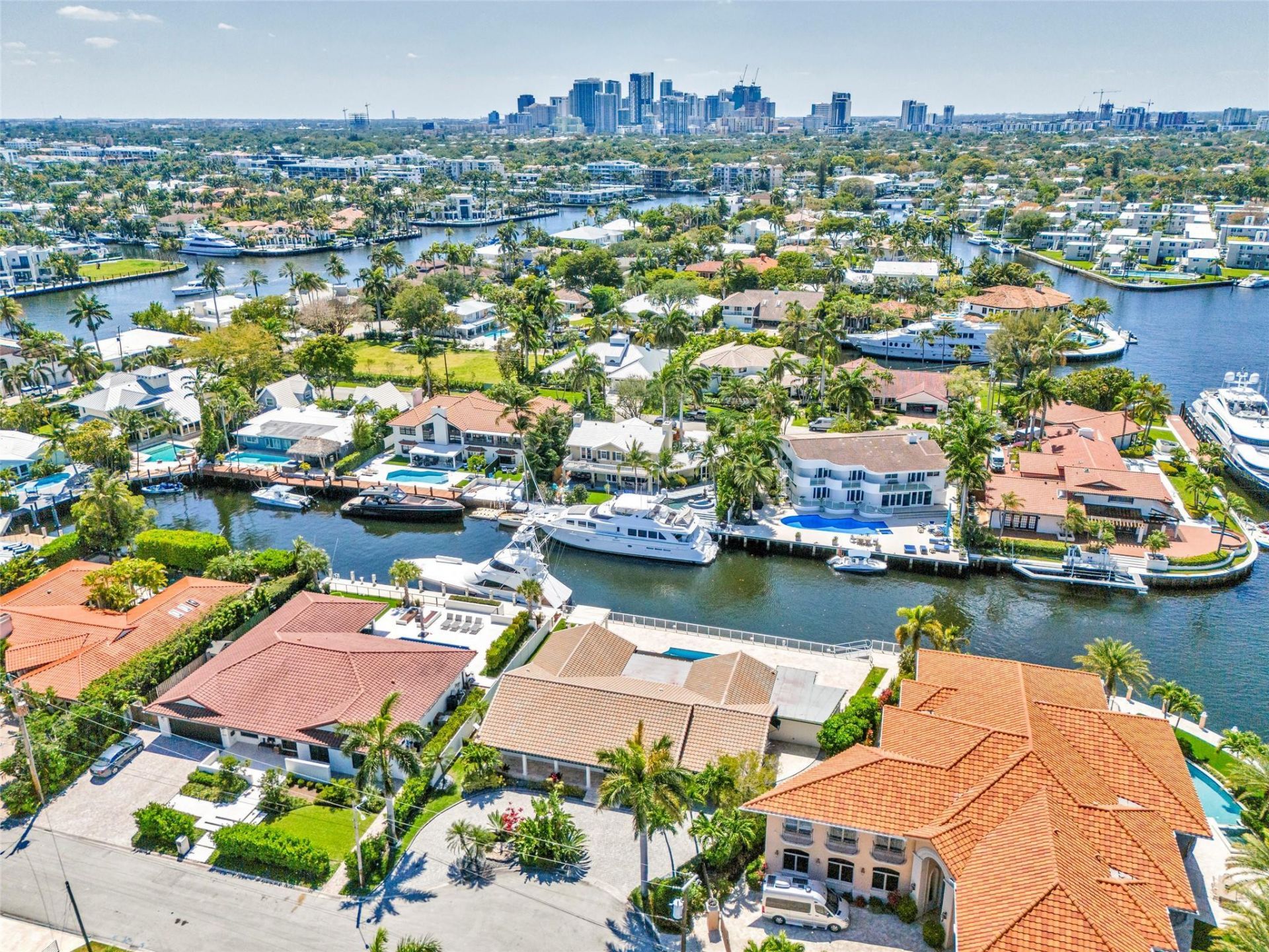633 4th Key Drive, Fort Lauderdale, FL 33304 Photo