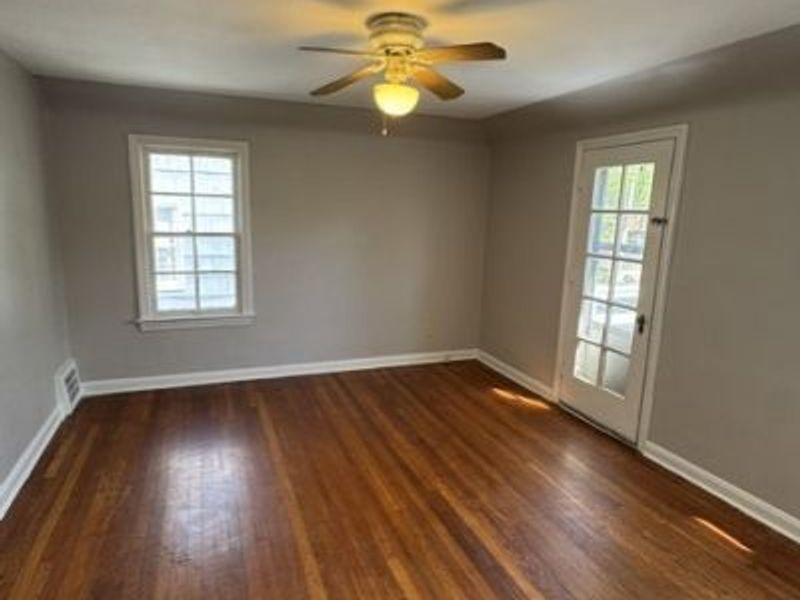 3830 Berkeley Road, Cleveland Heights, OH 44118 Photo 6