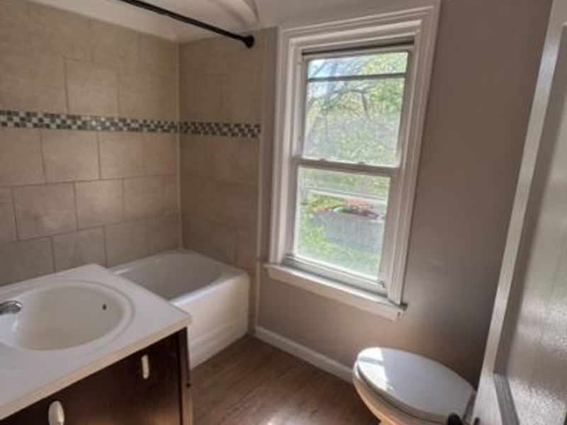 3830 Berkeley Road, Cleveland Heights, OH 44118 Photo 8