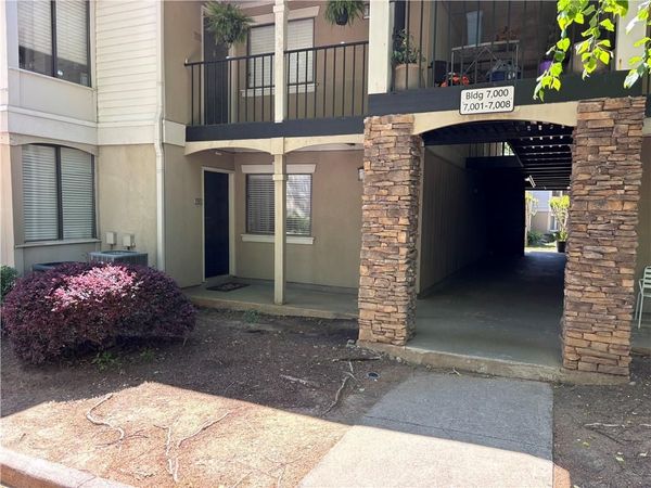 7001 Wingate Way, Atlanta, GA 30350