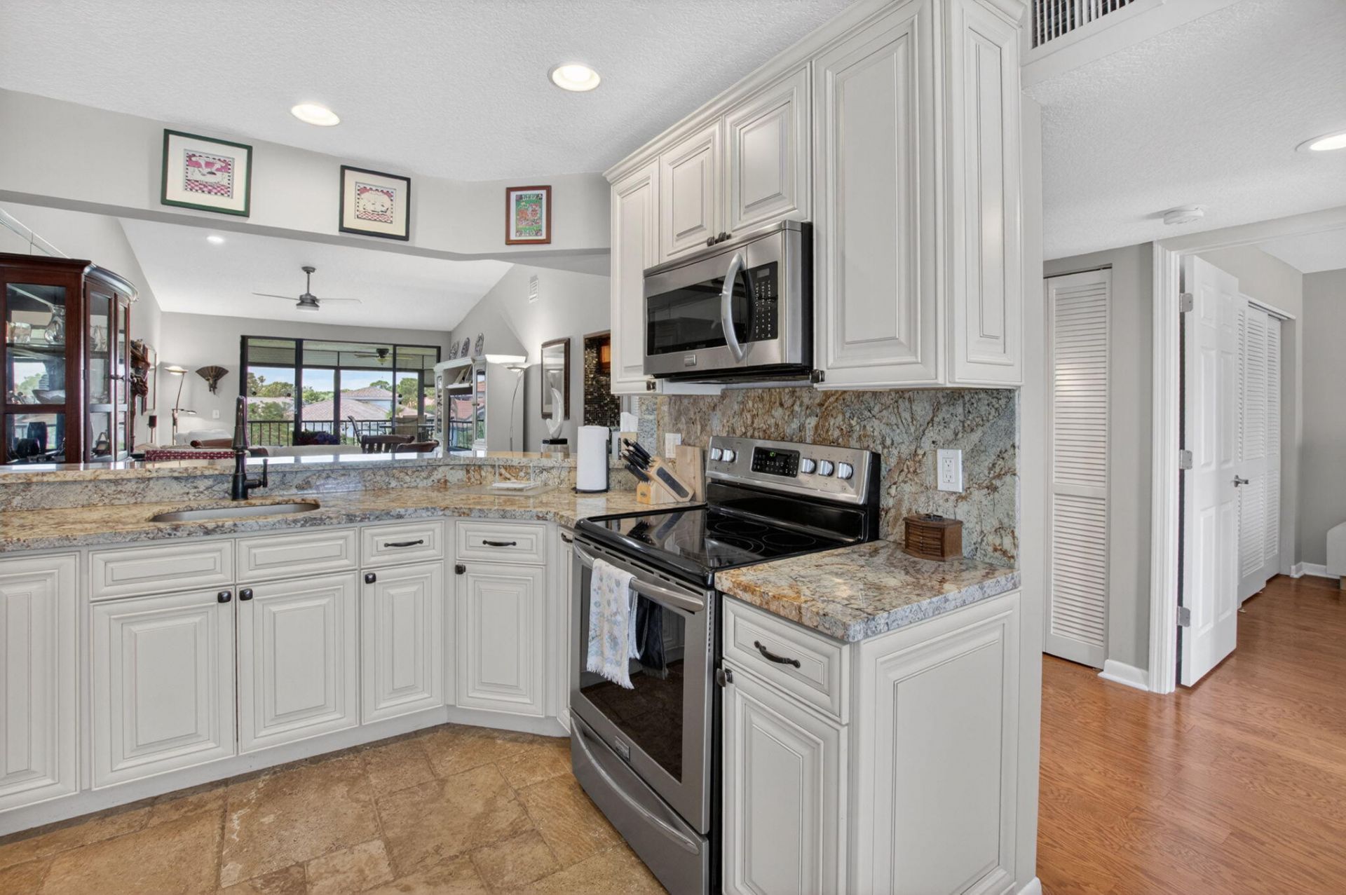 7701 Glendevon Lane, Unit 1907, Delray Beach, FL 33446 Photo
