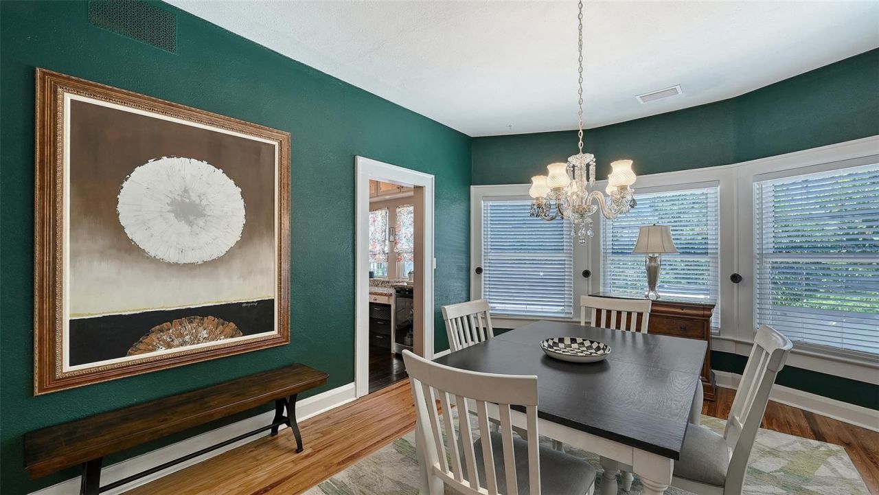 204 24th Street W, Bradenton, FL 34205 Photo