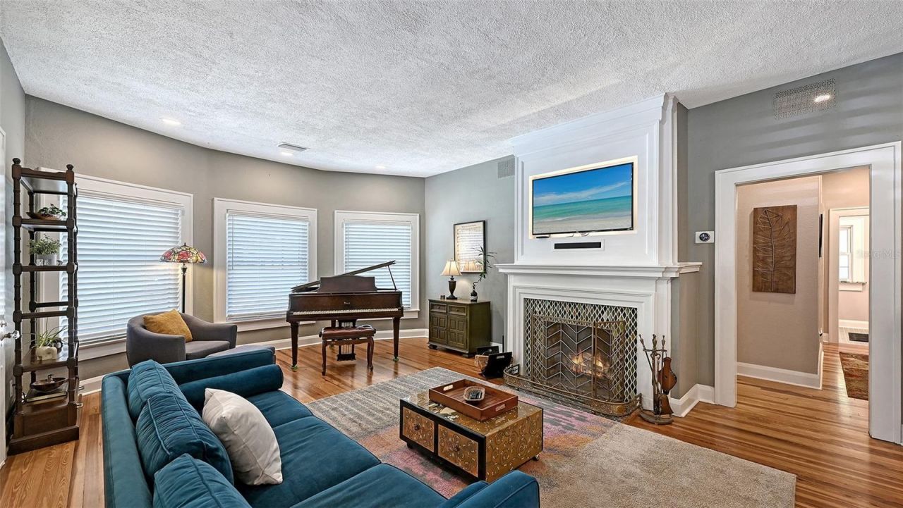 204 24th Street W, Bradenton, FL 34205 Photo
