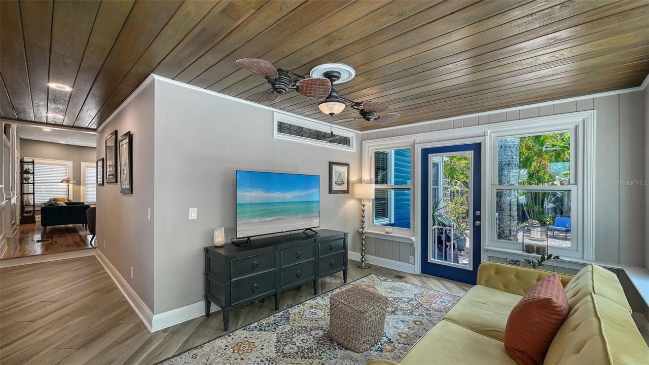 204 24th Street W, Bradenton, FL 34205 Photo
