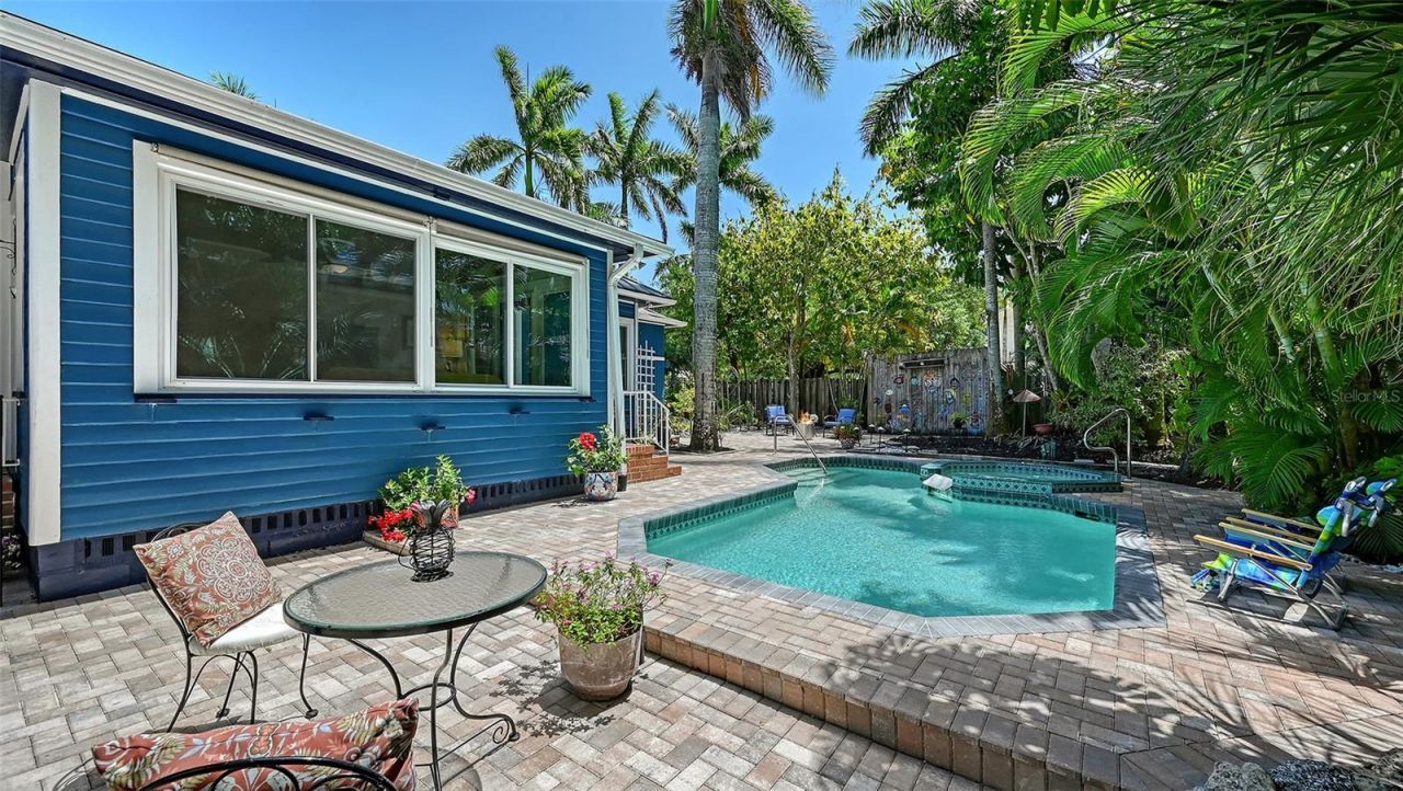 204 24th Street W, Bradenton, FL 34205 Photo