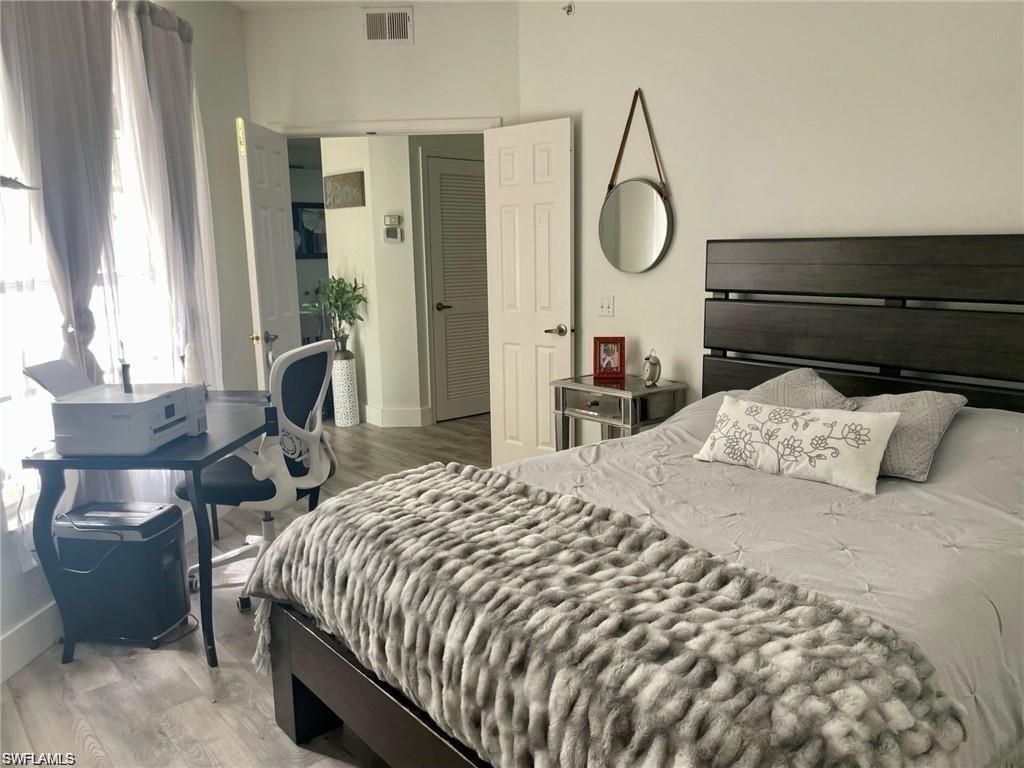 56 Silver Oaks Cir, Unit 102, Naples, FL 34119 Photo