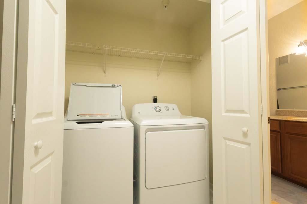 11521 Villa Grand, Unit 911, Fort Myers, FL 33913 Photo